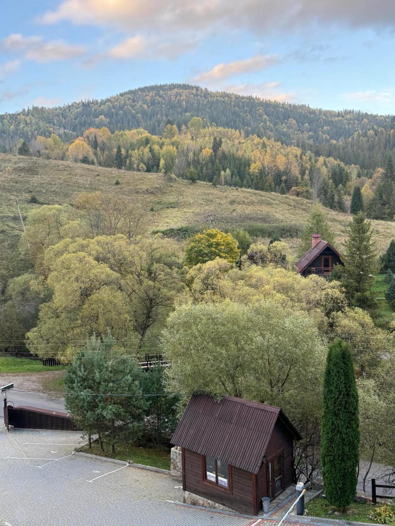 Hotel Georgiy Orjavčyk Exteriér fotografie