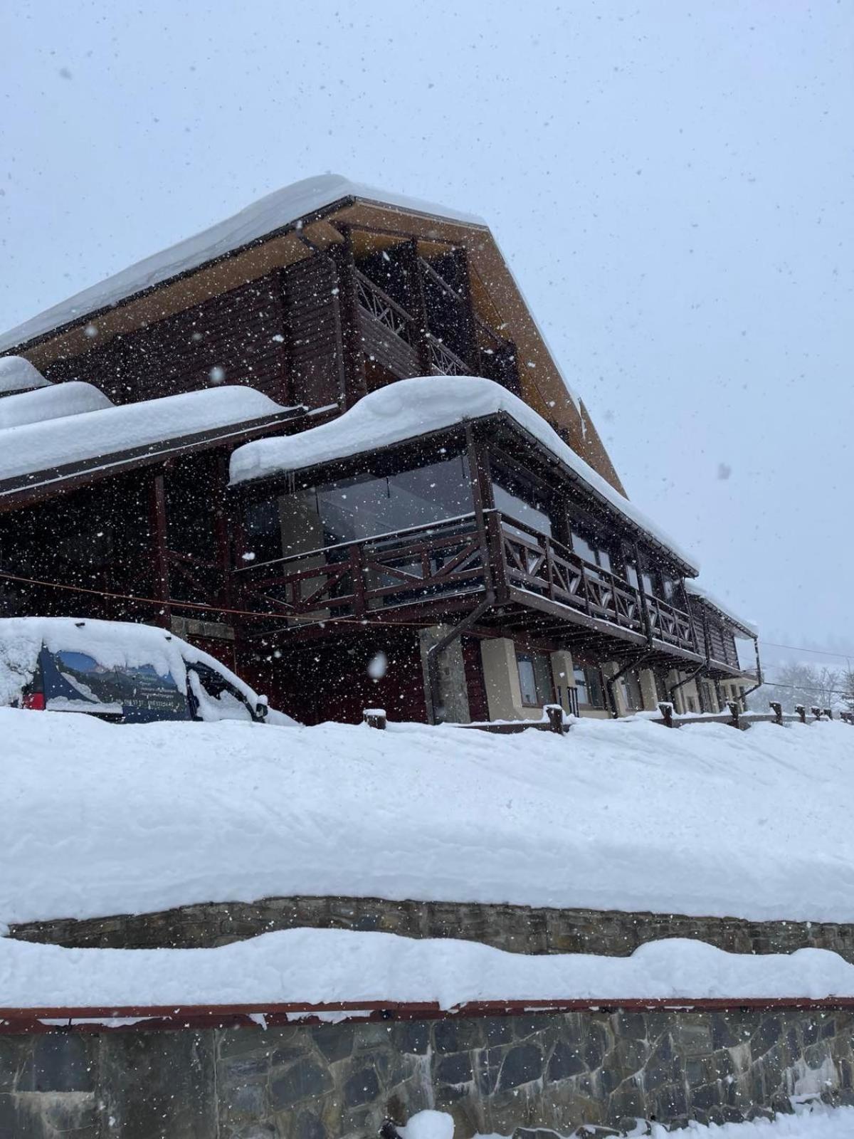 Hotel Georgiy Orjavčyk Exteriér fotografie